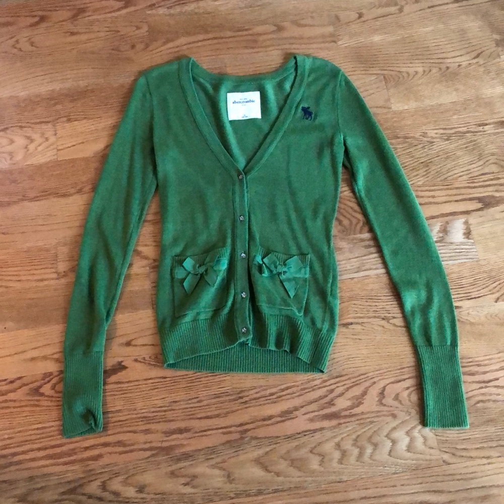 Youth XL Olive Green Abercrombie Cardigan